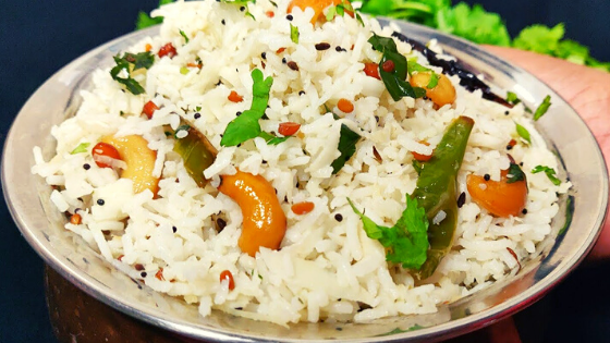 coconut rice recipe in hindi by deisrasoi