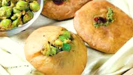 tasty matar ki kachori recipe in hindi by desirasoi